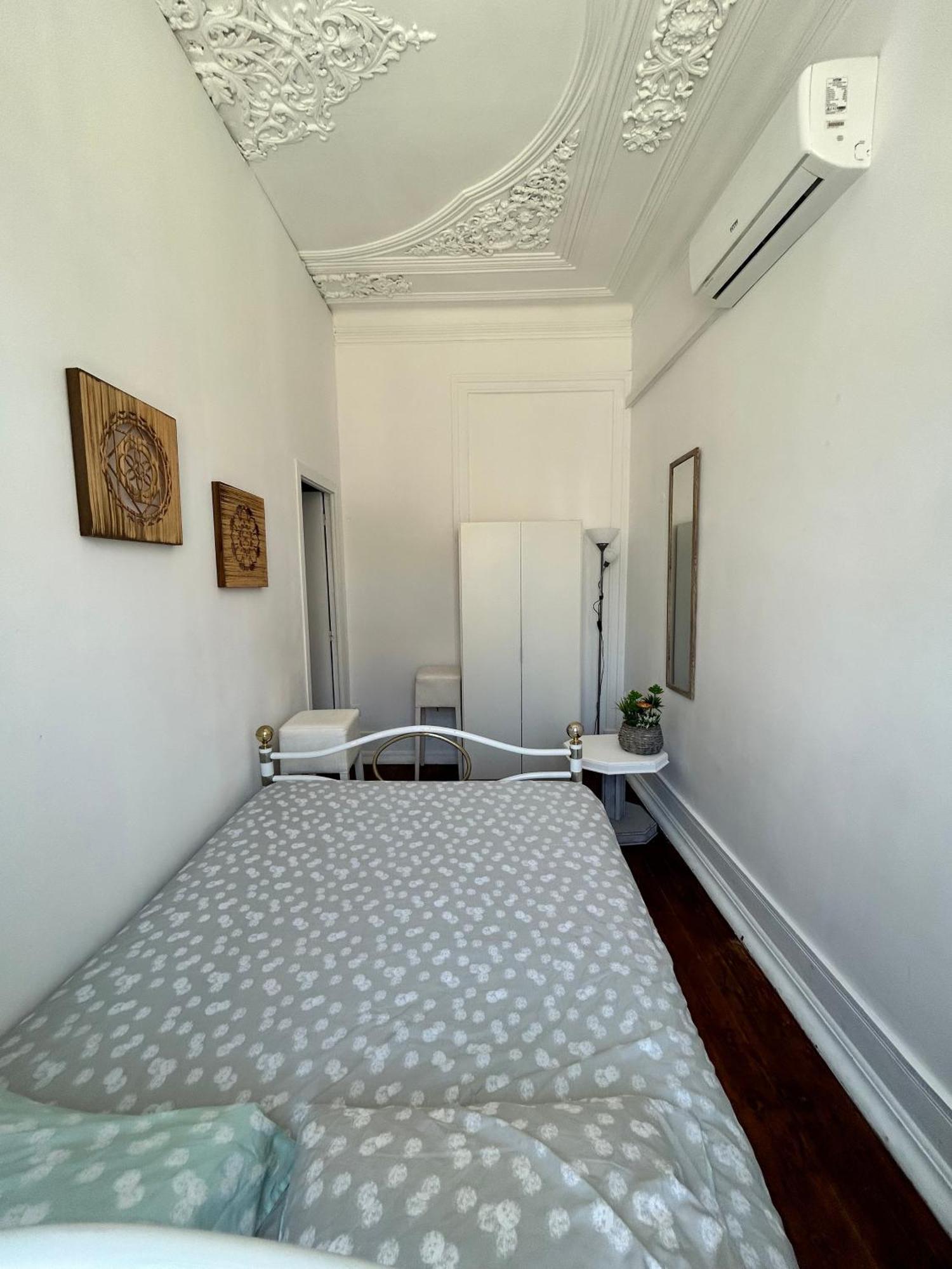 Farol Bed And Breakfast Almada Esterno foto